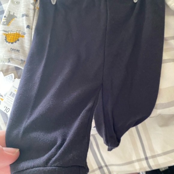 3 piece baby clothes - Picture 2 of 3